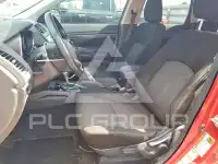 2017 Mitsubishi OUTLANDER фото