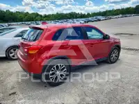 2017 Mitsubishi OUTLANDER photo