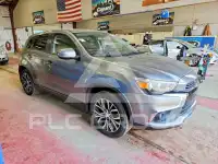 2017 Mitsubishi OUTLANDER фото
