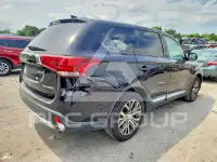 2017 Mitsubishi OUTLANDER photo