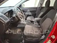 2017 Mitsubishi OUTLANDER фото