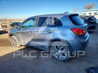 2017 Mitsubishi OUTLANDER фото