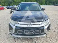 2017 Mitsubishi OUTLANDER photo