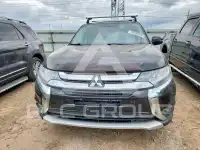 2017 Mitsubishi OUTLANDER photo