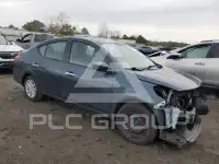 2017 Nissan VERSA photo