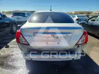2017 Nissan VERSA фото