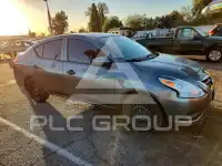 2017 Nissan VERSA photo