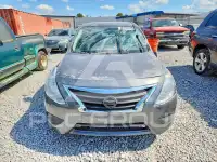 2017 Nissan VERSA фото