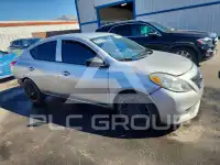2017 Nissan VERSA фото