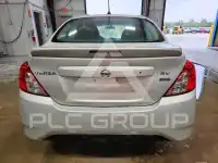 2017 Nissan VERSA фото