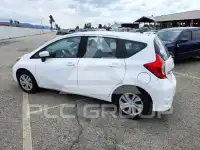 2017 Nissan VERSA фото