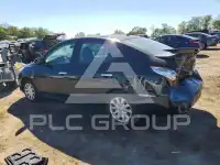 2017 Nissan VERSA фото