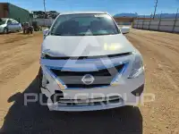 2017 Nissan VERSA фото