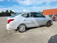 2017 Nissan VERSA photo