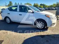 2017 Nissan VERSA фото