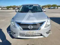 2017 Nissan VERSA фото