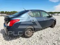 2017 Nissan VERSA фото