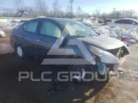 2017 Nissan VERSA photo