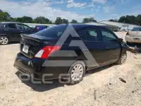 2017 Nissan VERSA photo