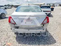 2017 Nissan VERSA фото
