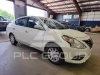 2017 Nissan VERSA фото