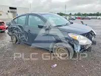 2017 Nissan VERSA photo