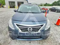 2017 Nissan VERSA photo