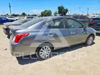 2017 Nissan VERSA фото