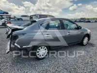 2017 Nissan VERSA фото