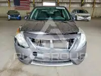 2017 Nissan VERSA фото
