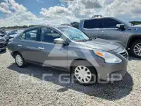 2017 Nissan VERSA фото