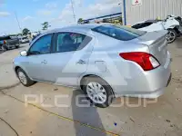 2017 Nissan VERSA photo
