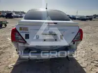 2017 Nissan VERSA фото