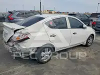 2017 Nissan VERSA фото