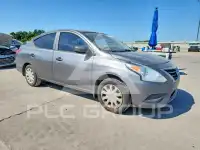 2017 Nissan VERSA фото