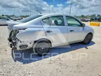 2017 Nissan VERSA фото