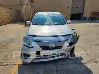 2017 Nissan VERSA фото