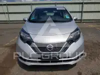 2017 Nissan VERSA фото