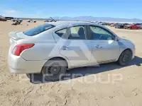2017 Nissan VERSA фото