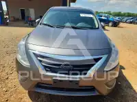 2017 Nissan VERSA фото