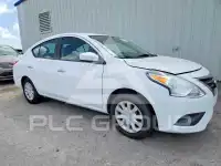 2017 Nissan VERSA photo