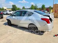 2017 Nissan VERSA фото