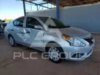 2017 Nissan VERSA photo