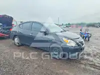 2017 Nissan VERSA photo