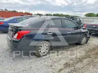 2017 Nissan VERSA фото