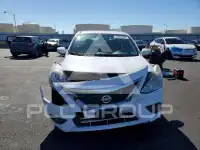 2017 Nissan VERSA фото