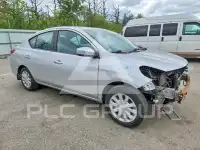 2017 Nissan VERSA фото