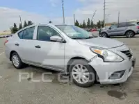 2017 Nissan VERSA фото