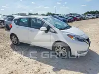 2017 Nissan VERSA photo