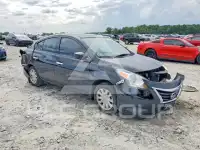 2017 Nissan VERSA фото